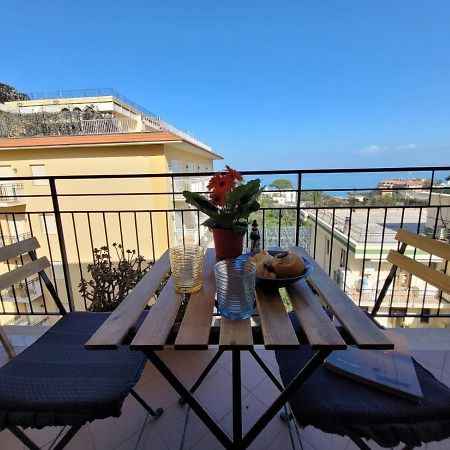 Sara Blu Apartment Sorrento Eksteriør billede